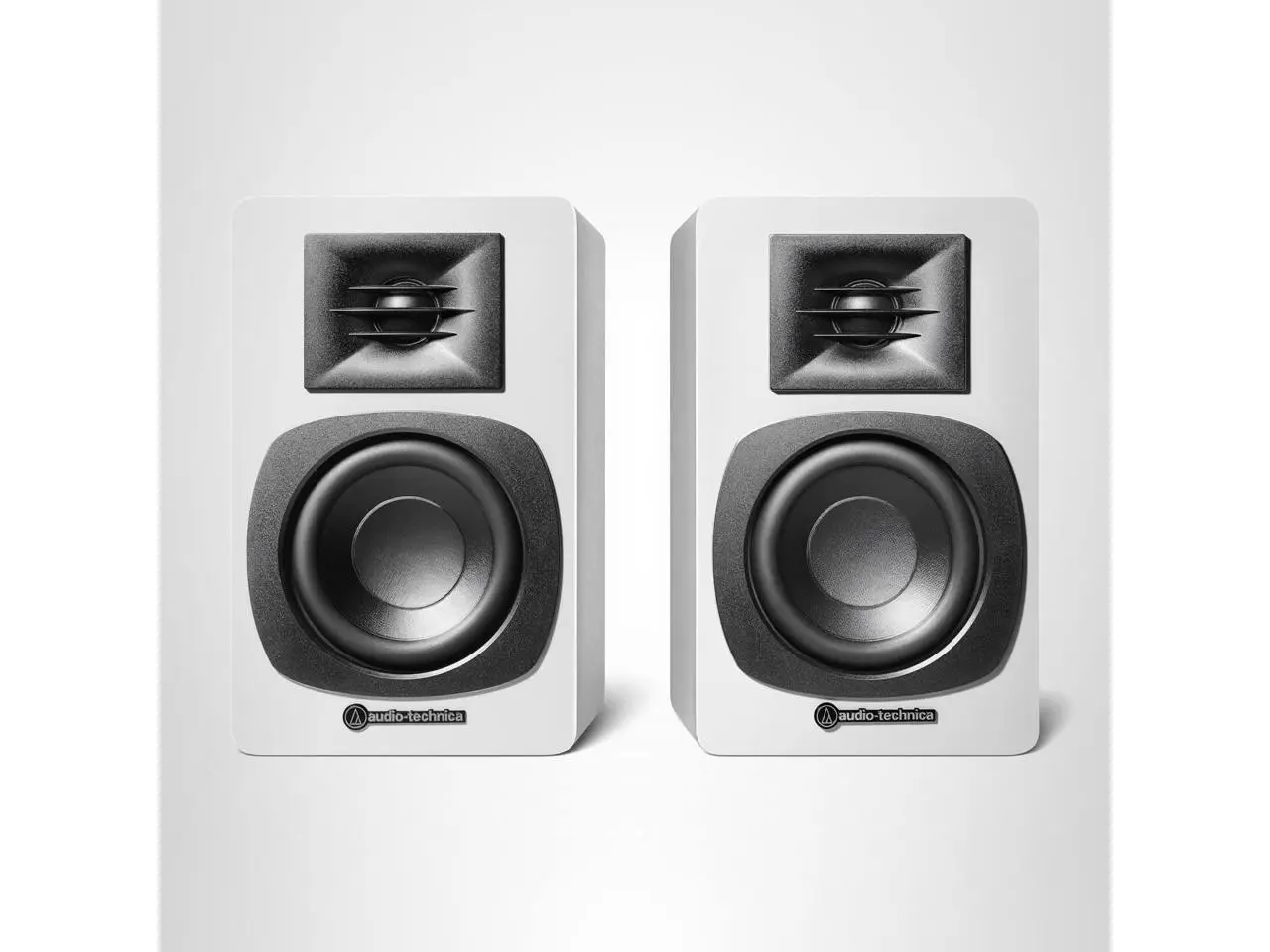 Audio Technica AT-SP3XWH Bluetooth Bookshelf Speakers 30 Watts White Audio Technica AT-SP3XWH Bluetooth Bookshelf Speakers 30 Watts White