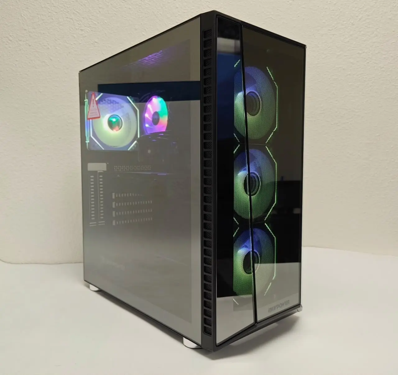 NEW AMD Ryzen 9 9950X3D GAMING PC / RTX 5090 / 6TB M.2 SSD / 128GB DDR5 RAM NEW AMD Ryzen 9 9950X3D GAMING PC / RTX 5090 / 6TB M.2 SSD / 128GB DDR5 RAM