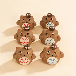 Handmade Ceramic Cat Figurine – Cute Mini Desk Decor