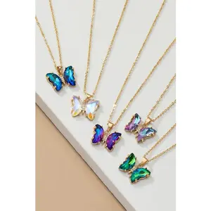 LA3accessories E138- 17522 Aurora Boreali butterfly  necklace