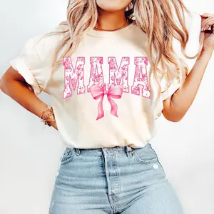 Coquette Mama Shirt, Pink Bow Mom Tee, Aesthetic Mama Gift, Trendy Mother’s Day Shirt, Feminine Mama Bow T-Shirt, Cute Coquette Mom Apparel