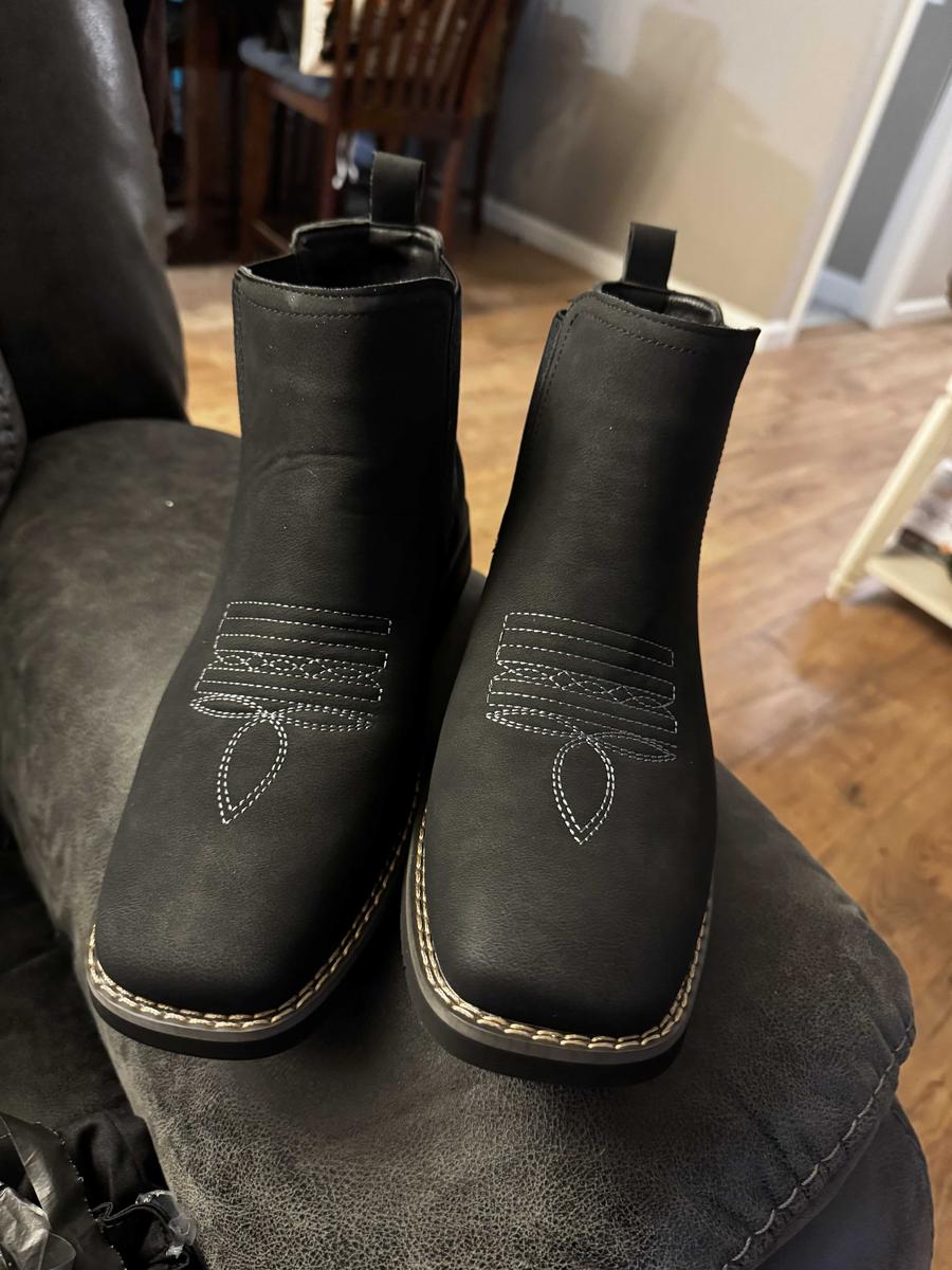 Item: Deep Black, US9(265mm)