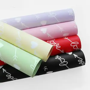 (20 Sheets) Heart-Shaped Waterproof Material Flower Bouquet DIY Packaging Paper, Floral Art Supplies for Flower Shops