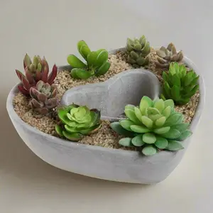 Heart Shaped Planter Design Cement Pot