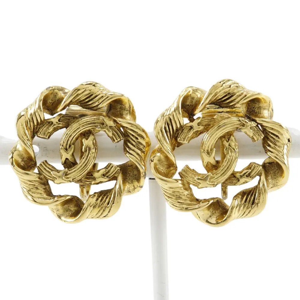 Pre-owned CHANEL Stainless Small Leather Goods Round Coco Mark Earrings Vintage