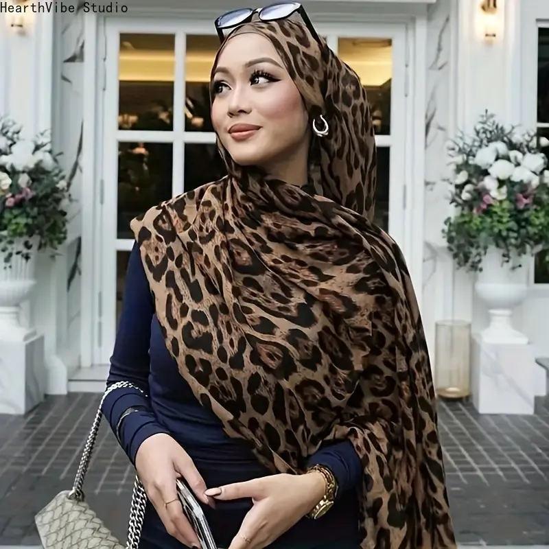 Women's Silk Head Wrap, Vintage Western Animal Print Hair Accessory, Chic Headband for Cowboy Festival Outfits, Fashion Hair Scarves