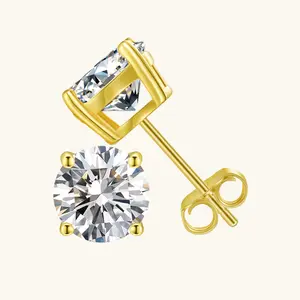 4 Prong Moissanite Studs