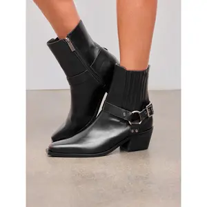 Cider DISTRESSED BUCKLE CHUNKY HEEL ANKLE BOOTS