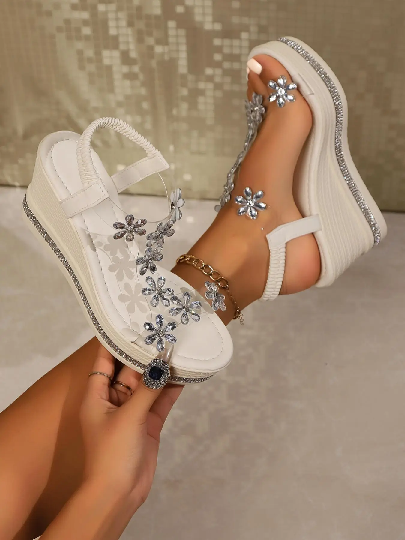 Women's Fashionable Rhinestone Decorated Flower Design Sandals, Casual Versatile Platform Dressy Summer Sandals for Summer, Lightweight Breathable Com