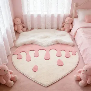 Cute Plush Heart Carpet, Valentine's Day Gift Decorative Bedroom Bedside Rug, Soft Fluffy Mat for Living Room Bathroom Entrance
