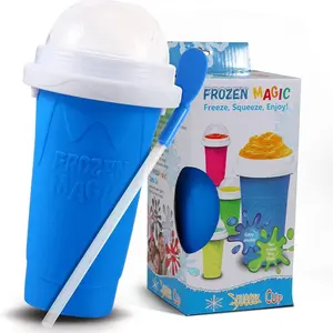 Slushy Cup, Freeze, Squeeze and Enjoy! Slushie Magic Cup, Homemade DIY  Gadget with Lid & Straw Spoon  350ML, Washable, BPA free Kitchen Utensils Mug