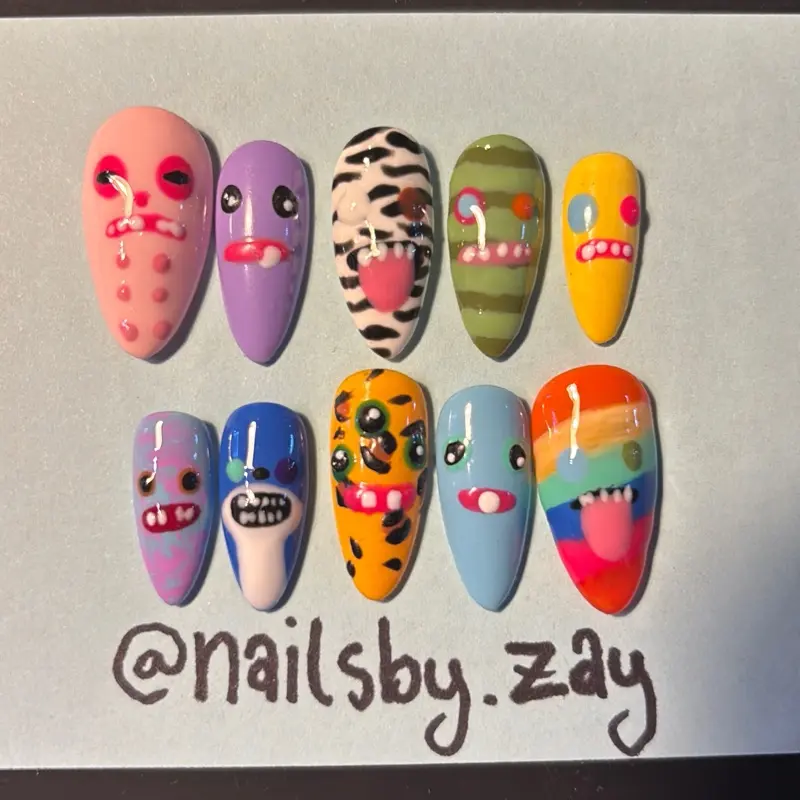 Fuggler Press on Nails