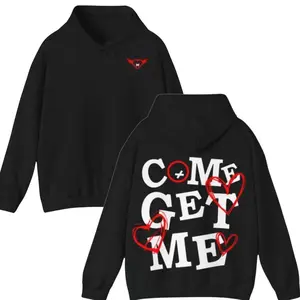 Come Get Me Hoodie – Playful Graffiti Heart Design – Bold Streetwear Graphic Pullover for Girls & Couples – Flirty Urban Aesthetic Casual Cotton Hoodie – Perfect Fall Winter Gift – Gift for Her