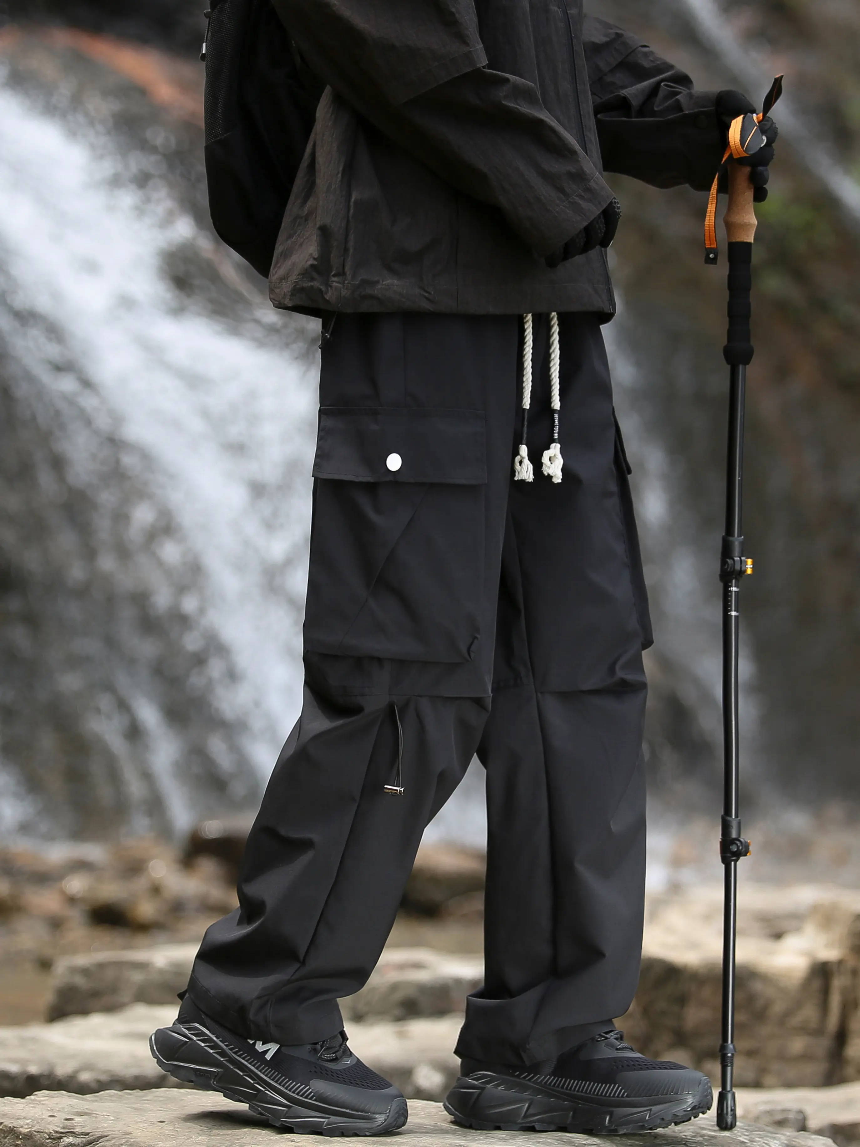 Men's Tactical Cargo Pants, Loose Fit Outdoor Hiking Pants with Multi Pocket Design, Adjustable Drawstring Streetwear Trousers