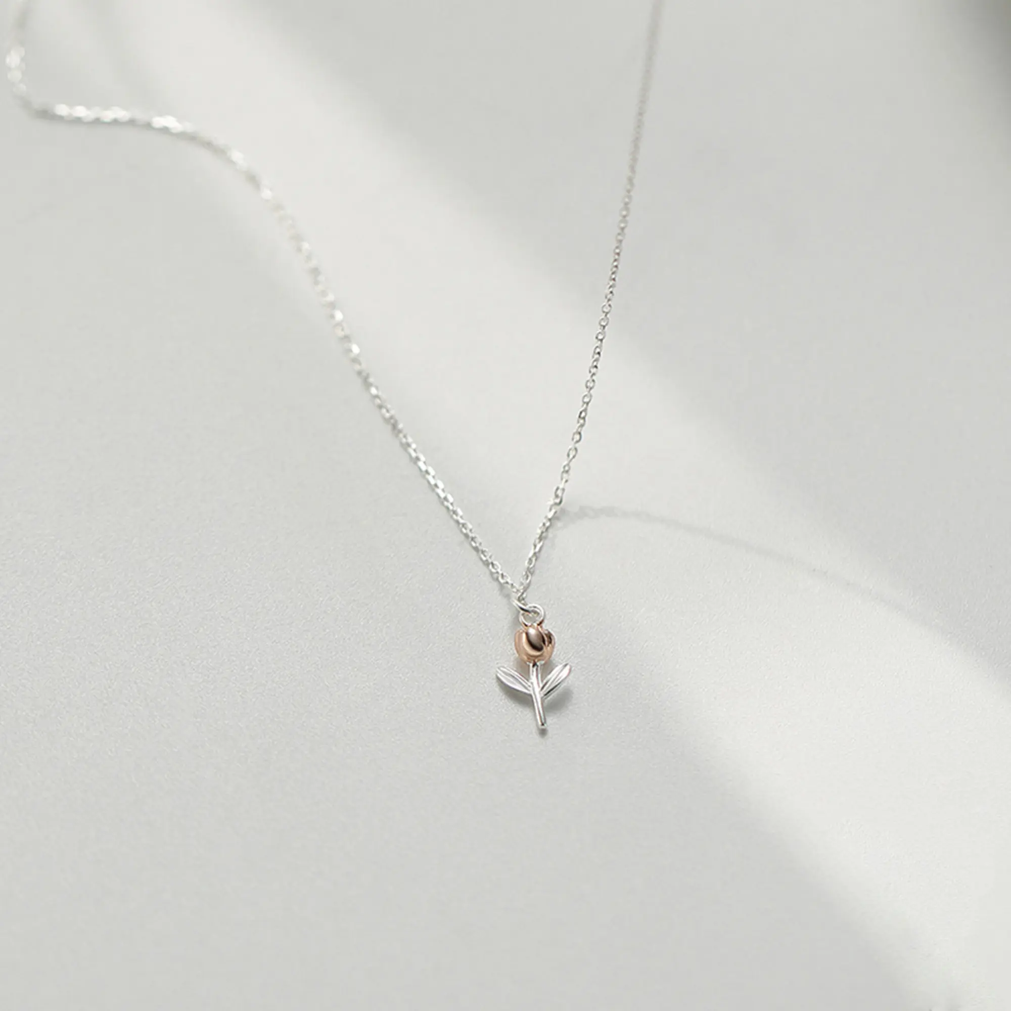 Silver Plated Tulip Flower Necklace, Plant Necklace, Girl's Necklace, Gift for Her, Birthday Gift