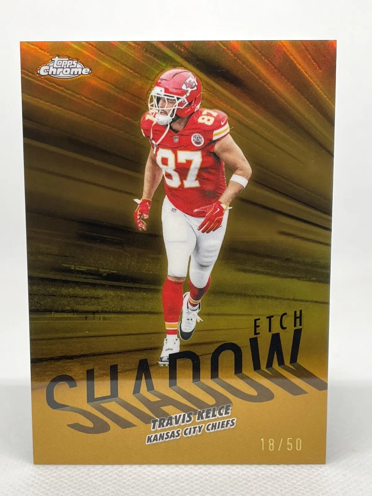2025 Topps Chrome - Shadow Etch Travis Kelce #SE-28 Gold Refractor /50