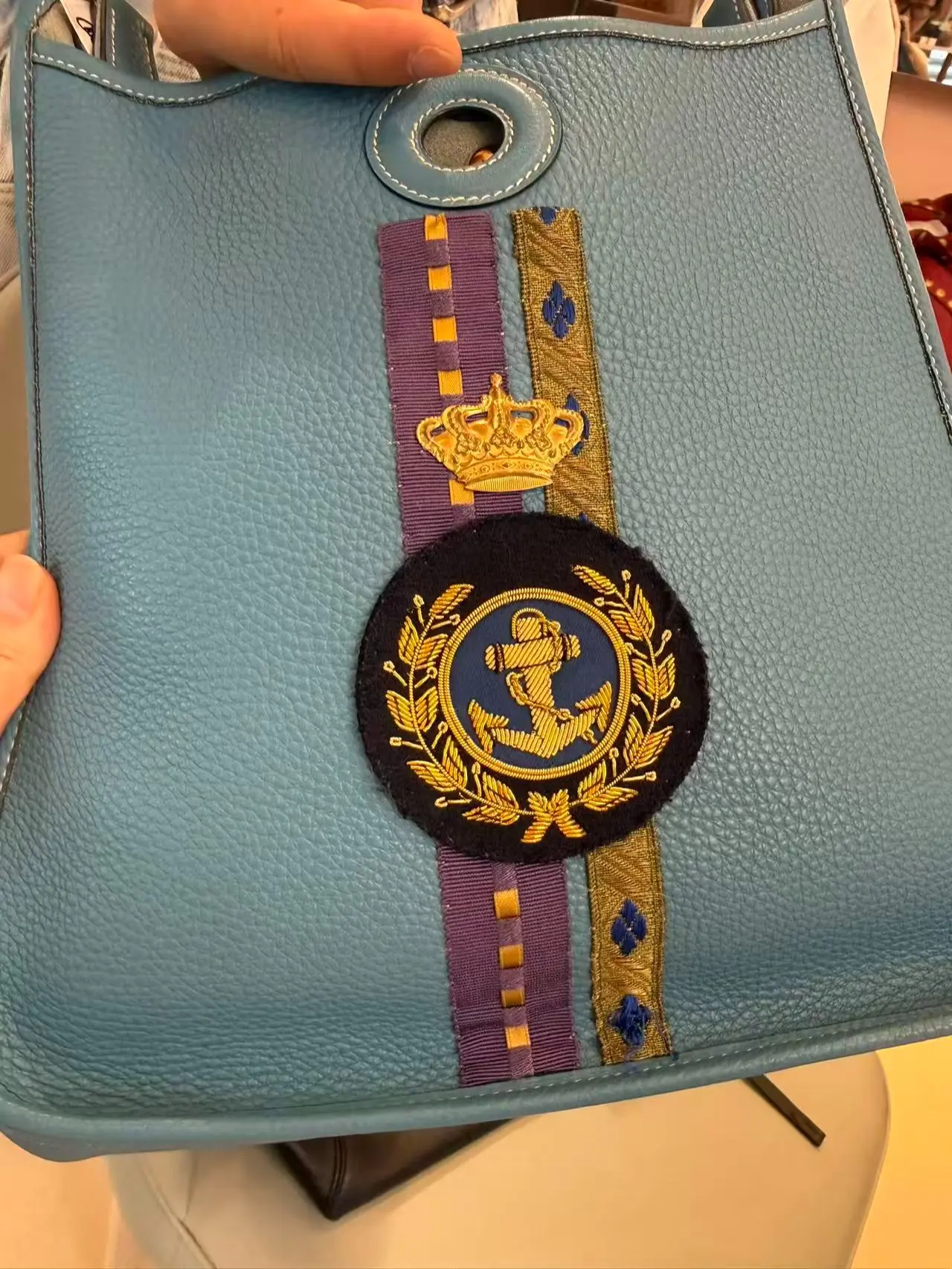 Pre-owned HERMÈS Hermes evelyne in blue