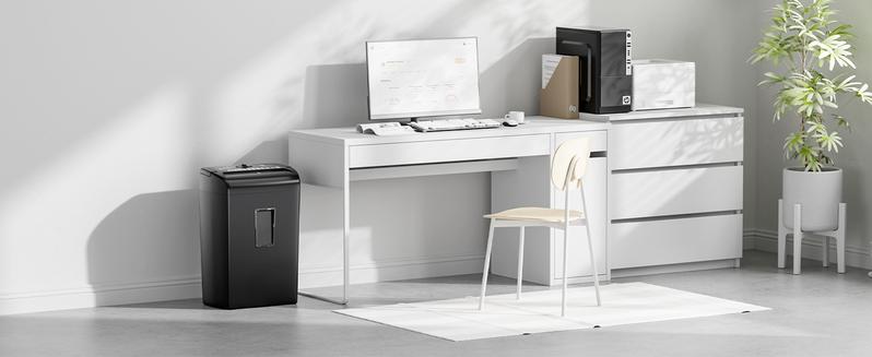 Bonsaii 8-Sheet Micro-Cut Paper Shredder, 5-Minute Runtime, 5.5-Gallon Capacity with Transparent Window, Shreds Credit Cards,Staples,and Clips C209-E