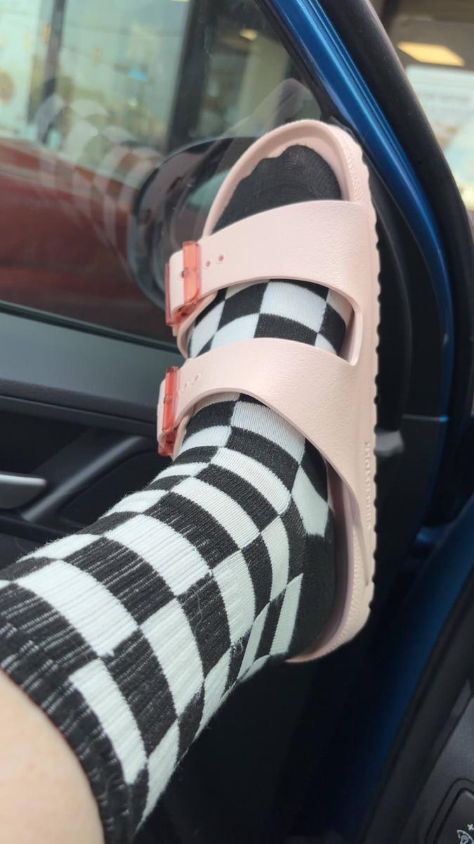 Item: Light Rose, 8-8.5