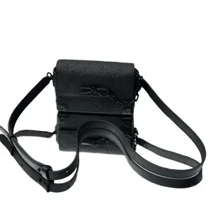 Pre-owned leather Crossbody Louis Vuitton Monogram Taurillon Steamer PM