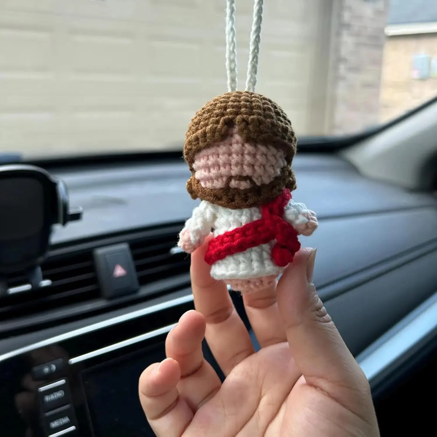 Handmade Crochet Jesus Car Hanging Ornament, Cute Rearview Mirror Decoration, Handcrafted Auto Interior Accessories, Perfect Gift Idea
