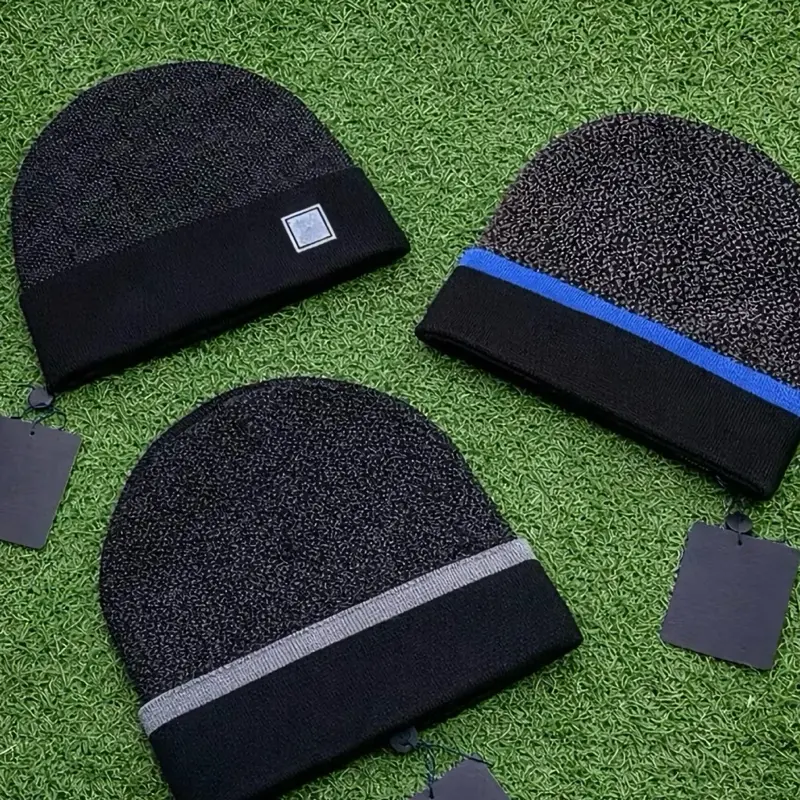 Designer Thermal Knitted Beanie Plaid Pattern Winter Hat for Men and Women High Outdoor Travel Friendly Beanies