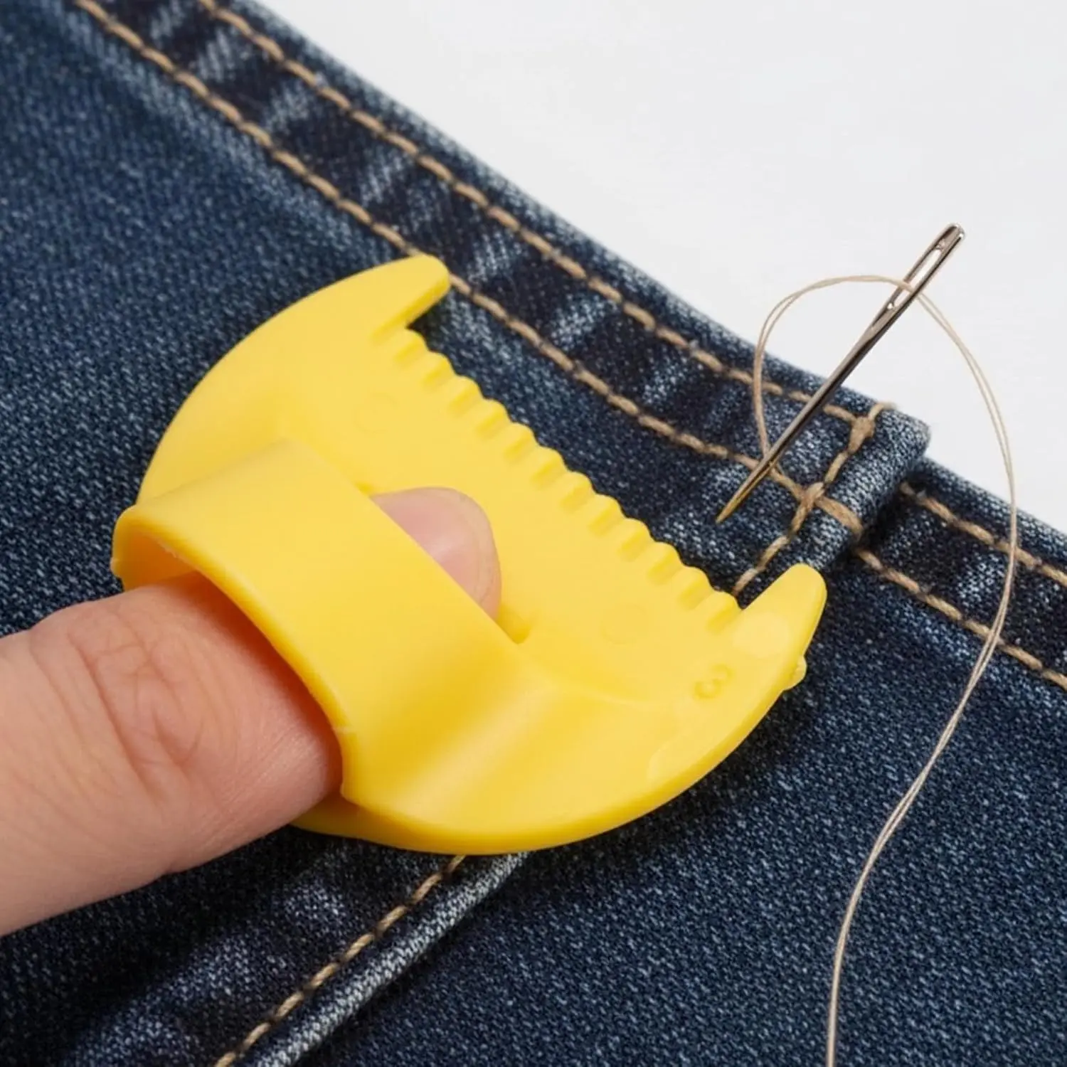 4pcs Simple Stitching Tool Set, Durable Plastic Edge Seam Lock & Knitting Aid, Ideal for Beginner & Senior Users, Precision Fit, Crochet Set Kit, Knitting Supplies(Yellow+White 3mm,Yellow+White 4mm)