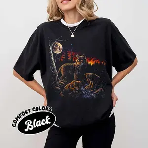 Vintage Wolf Pack Comfort Colors, Retro Wildlife Shirt, Moon Forest Wolf Shirt, Rustic Outdoor Gift, Top Menswear Womenswear Streetwear Tee