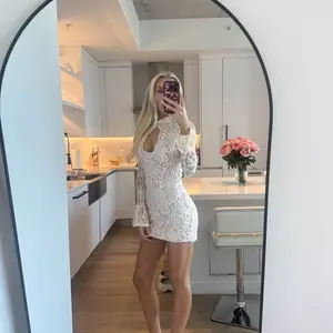 Women's Elegant Solid Lace Floral Cut Out Mock Neck Flared Sleeves Bodycon Dress, Plain Slim Fit Long Sleeve Package Hips Mini Short Dress for Party Club Holiday, Women Dress for Spring Fall