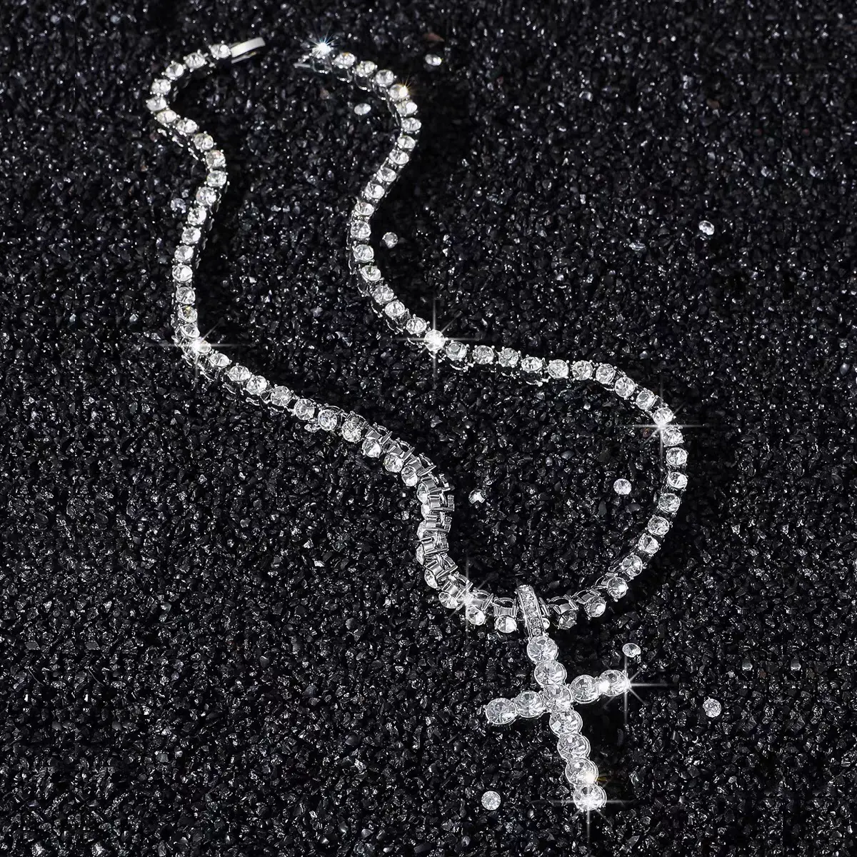 Iced Out Cross Tennis Chain Necklace, Silver-Tone Stainless Steel Jewelry with Cubic Zirconia, Religious Streetwear Accessories for Women, Guys Gifts, Sparkle, Cross Necklace, Party, Iced Out Cross Design