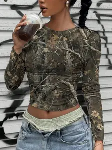 Women's Camouflage Round Neck Long Sleeve Slim Fit Short Top, Casual Everyday Fashion Shirt for Daily Wear, Stylish Women's Clothing