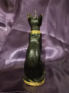 Bastet candle 100% beeswax