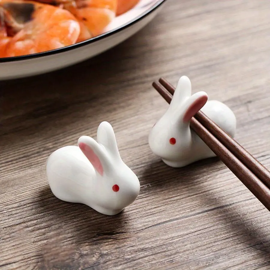 1pc Cute Rabbit Ceramic Chopstick Holder Creative Spoon Fork Holder Stand Chopsticks Rack Pillow Kitchen Chopstick Rest Rack