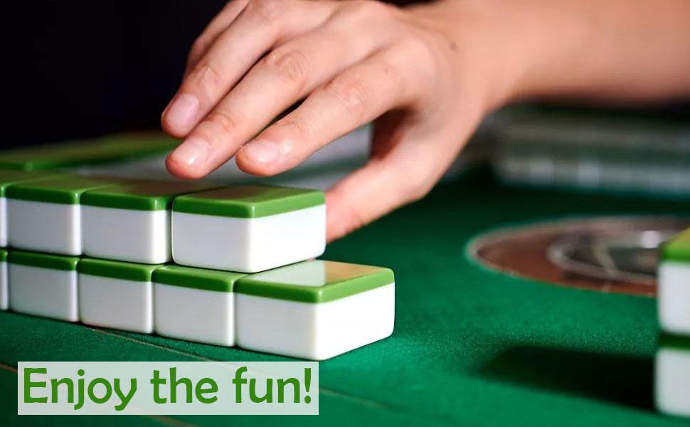 Mahjong Set,Chinese Mahjong Game Set with Carrying Travel Case, 1.5'' Large 146 Tiles with Arabic Numerals, 3 Dices, A Wind Indicator, A Set of Chips, Mah Jongg Set