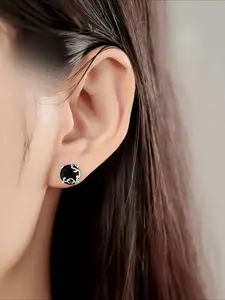 S925 sterling silver retro black European and American fashion earrings