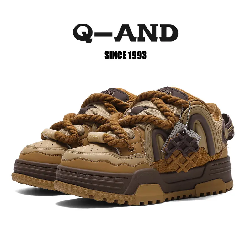Q-AND 2026 New Unisex Retro Bread Trainers - Closed Round Toe Low-Top Couple-Matching Sports Shoes, Casual Streetwear Walking Shoes for Travel & Everyday Outfits