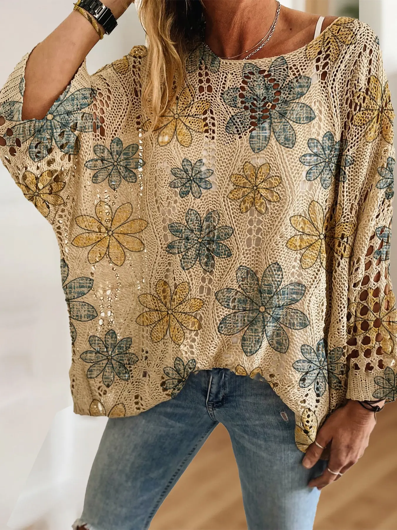 Women's Blue Floral Print Knit Top Blouse, Casual Elegant Feminine Vacation Everyday Style, Comfortable Breathable Loose Fit, Batwing Shoulder Design