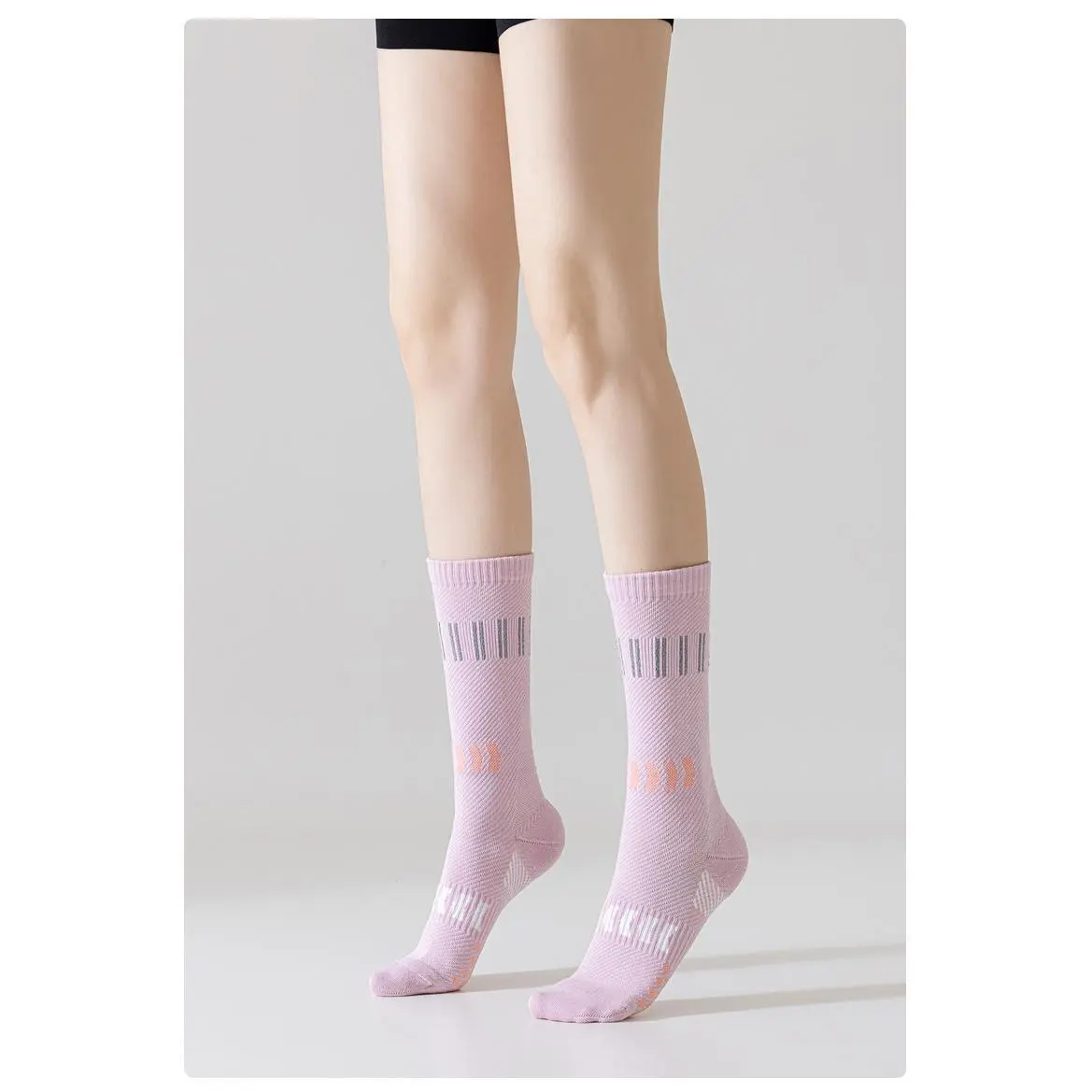 Women's Cycling Compression Socks Reflective Seamless Anti-Odor Quick Dry Anti-Slip for Night Biking