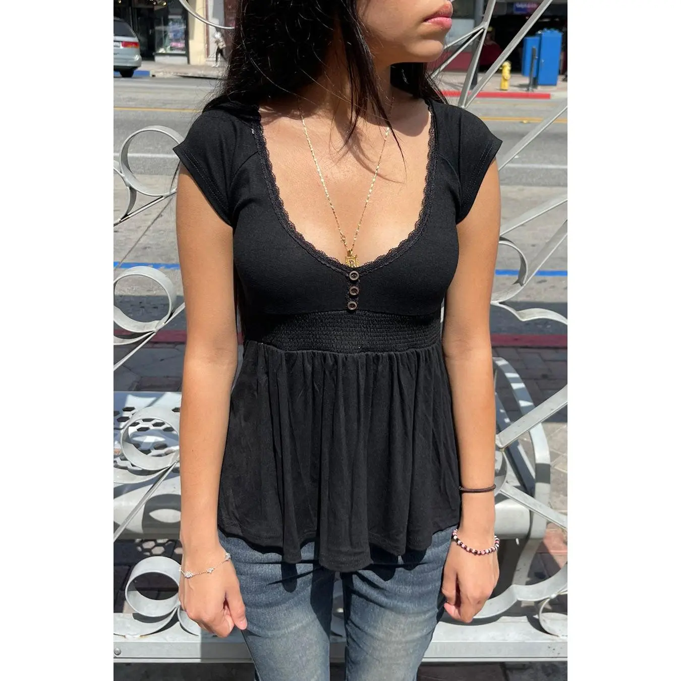 2000s Vintage Plunging Neck Faux Henley Babydoll Short Sleeve Top