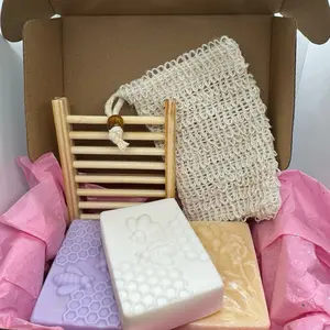 Lavanda Arroz y Cúrcuma Soap - Gentle Cleansing Bar with Natural Ingredients for Daily Use