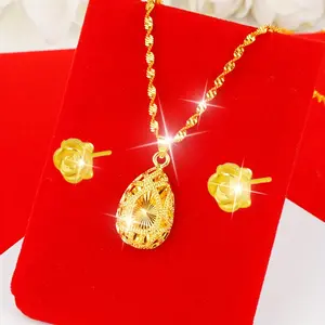 Elegant Golden Pendant Necklace And Rose Earring Set, Exquisite Hollow Ripple Design, Perfect for Weddings, Parties, Valentine'S Day, And Mother'S Day Gifts