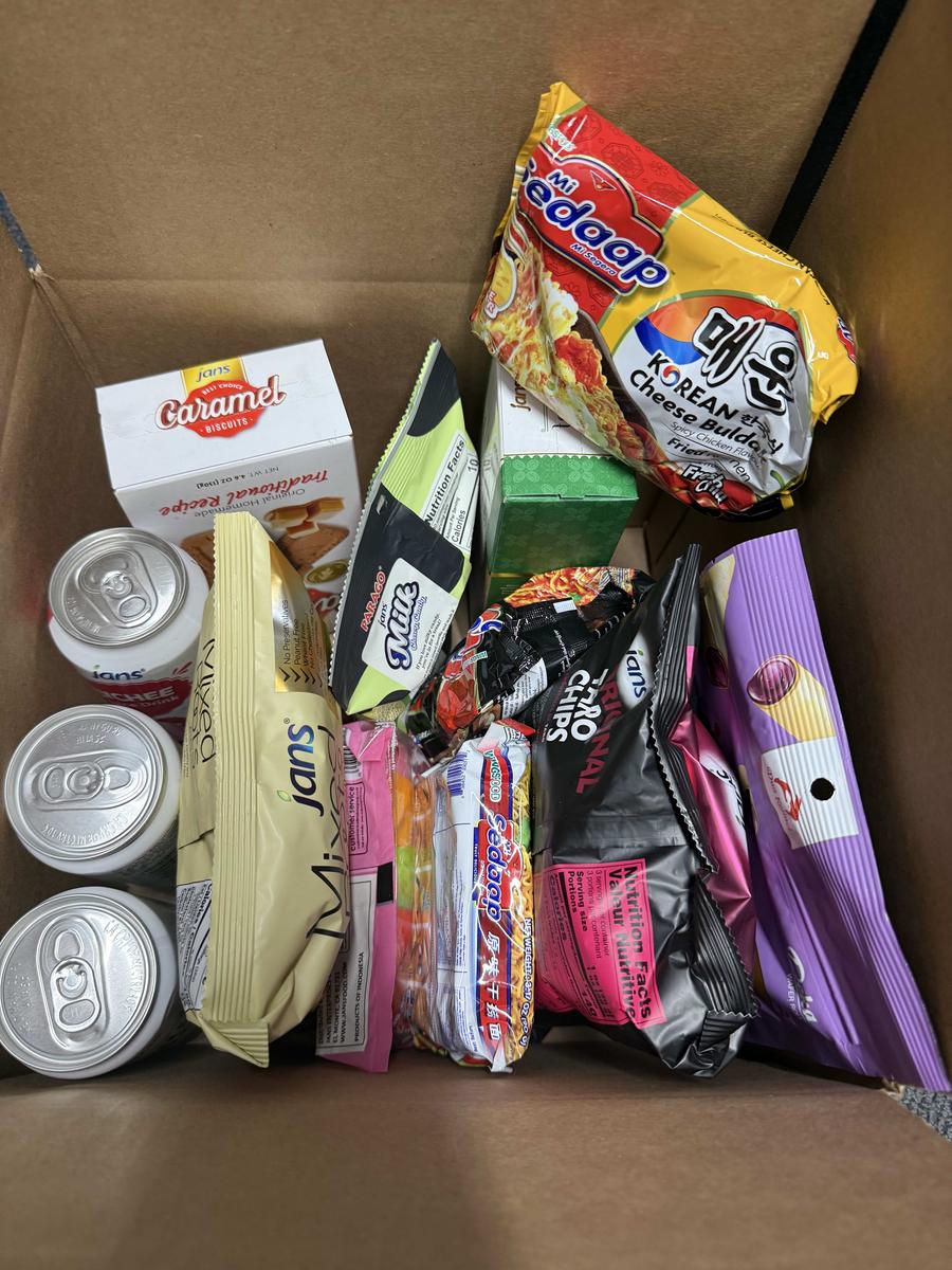 Item: 6 lb, 20 Asian Snacks Box