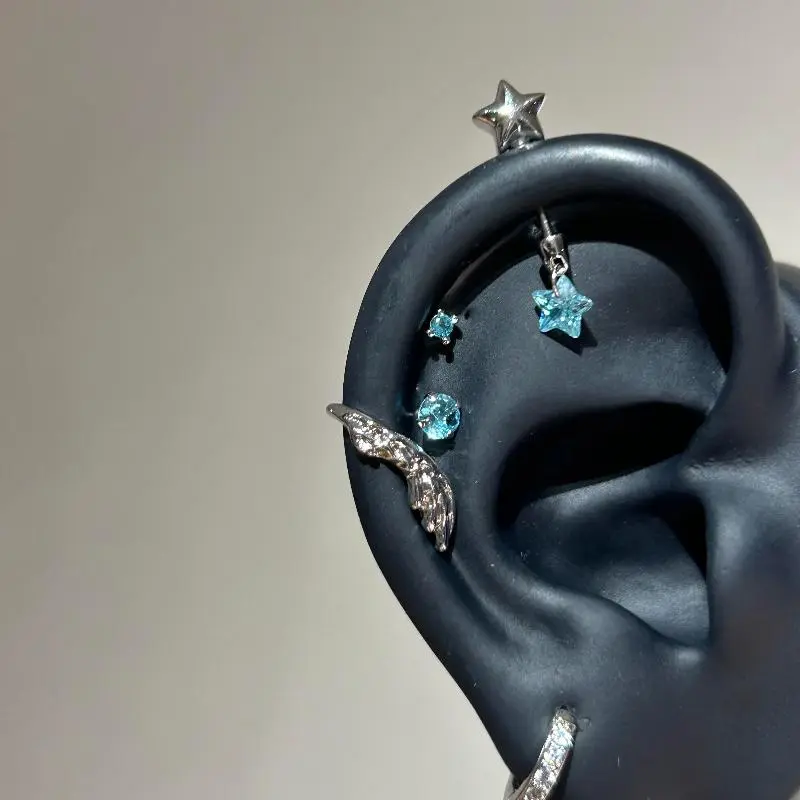 1 Pcs Bling Blue Zircon Wing Star Ear Bone Nail 316L Stainless Steel Annular Ear Earring Y2K Cartilage Piercing Earrings Gift