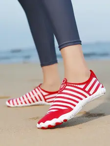 Unisex Water Shoes, Quick-Interference Water Socks, Suitable for Swimming and Surfing, Breathable Barefoot Design, Outdoor Activities, Anti-Slip Wading Boots