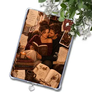Couple in Love White Couple Insert: Kindle or eReader Decor for Book Lovers