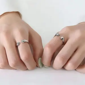 2 Stylish Cat Paw Stacking Ring Set for Boys and Girls, Perfect Valentine's Day Gifts and Party Decor, Unique Fashion Accessories, Stackable Rings