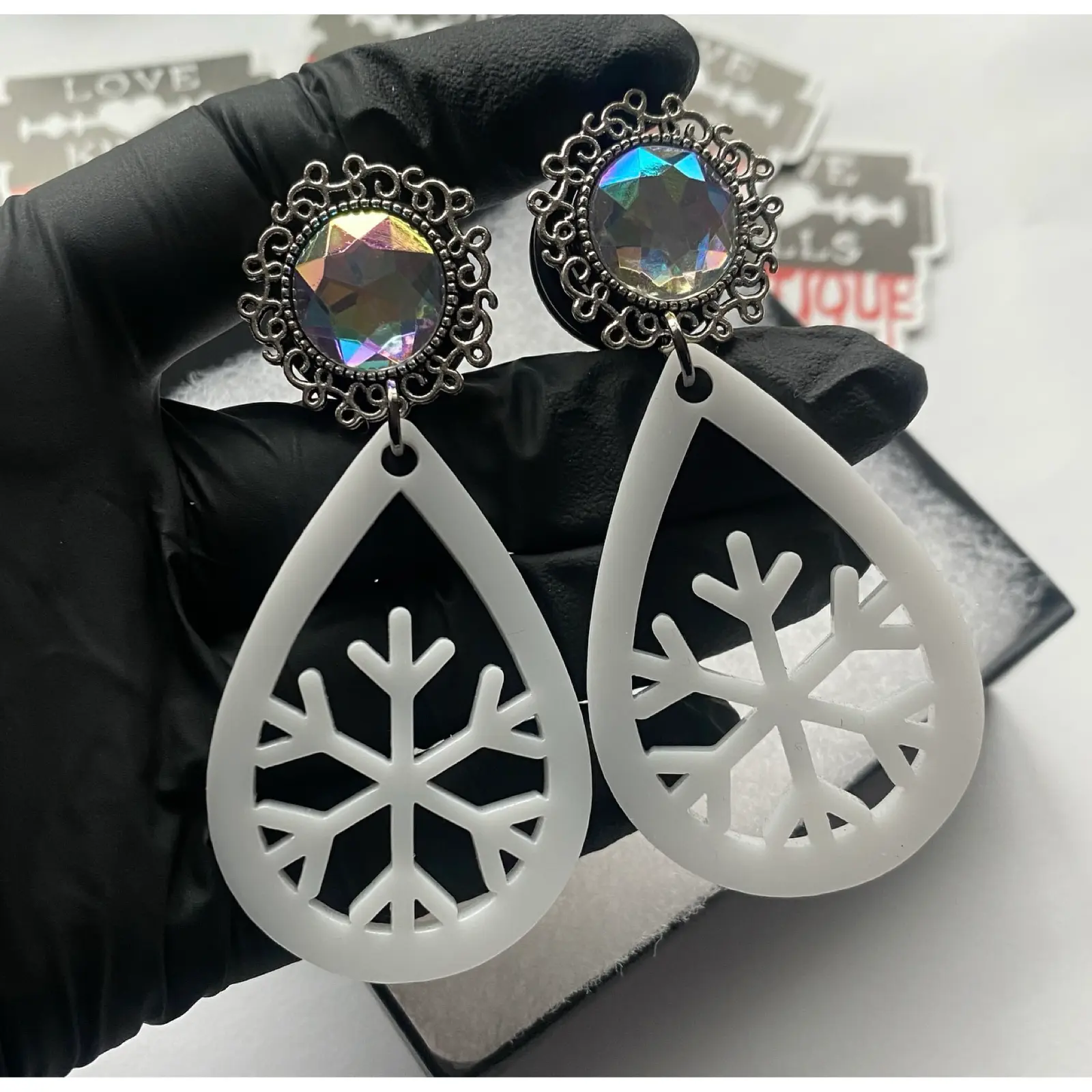 Iridescent Teardrop Snowflake Dangle Plugs