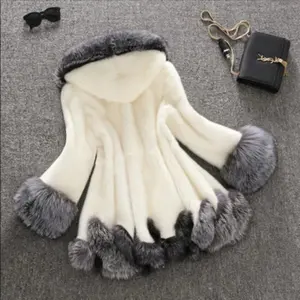 Elegant hooded loose faux fur jacket for women’s thick autumn and winter Korean-style coat, warm and luxurious long fur coat, suitable for casual and basic women’s wear GARMENTARY