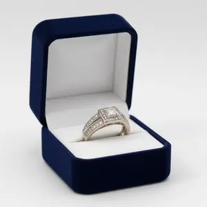 10K White Gold Women's Diamond Ring - 0.36ct