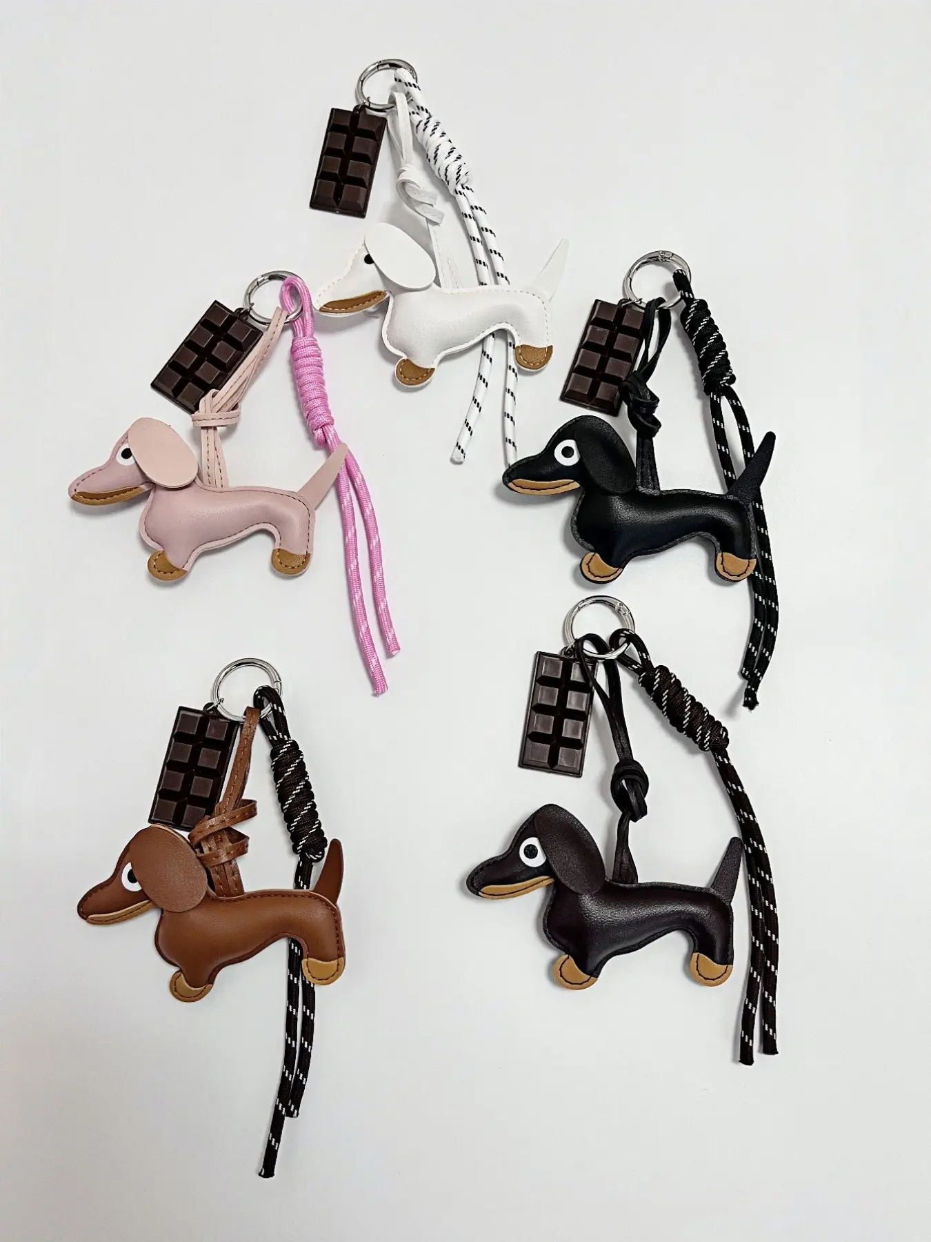 Cute Weiner Dog Accessory Pendant, Handmade Braided Rope, Chocolate Charm, Animal Bag Charm, Women's Bag Decor, Bag Charms For Handbags, Phone Holder, Keychain, Travel Bag Ornament, Holiday Gift, Bag Accessories Charms, Keychain Kawaii